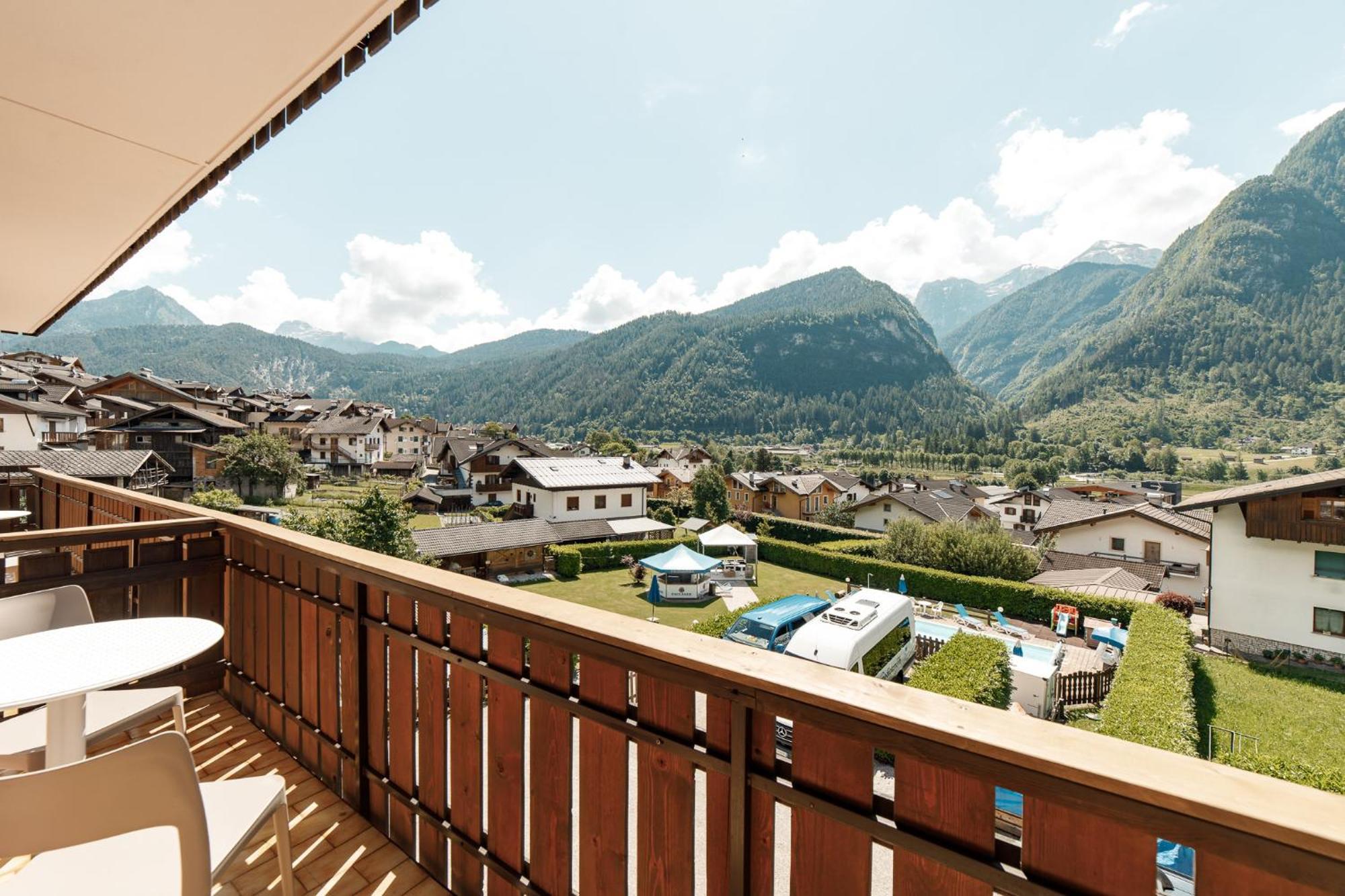 Hotel Al Bivio - Pizzeria, Pool & Sauna Imer Ngoại thất bức ảnh